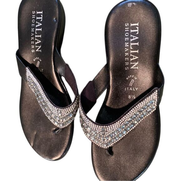 #202 ITALIAN SHOEMAKER Crystal Sandals - Picture 2 of 13